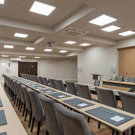 Casa Di Fiore Spa And Medical Hotel, Mineral Pools & Private Beach Kranevo Exterior foto The meeting room of the European Economic and Social Committee