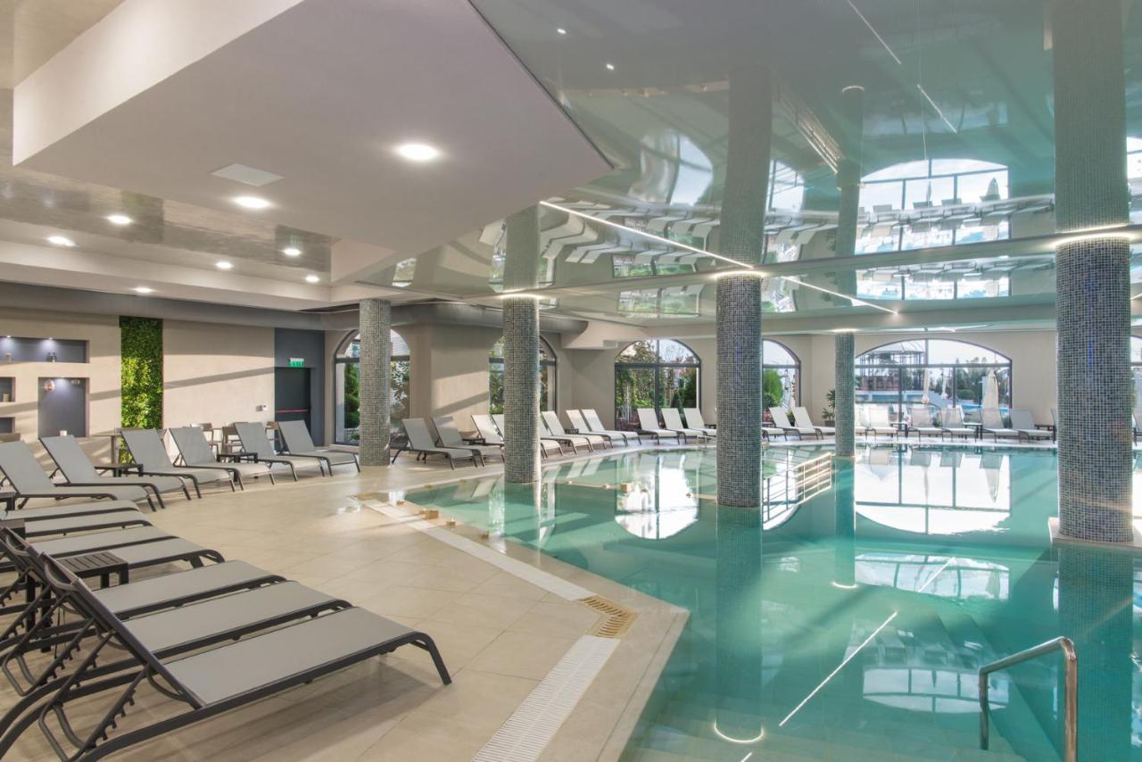 Casa Di Fiore Spa And Medical Hotel, Mineral Pools & Private Beach Kranevo Exterior foto The spa at the Hotel